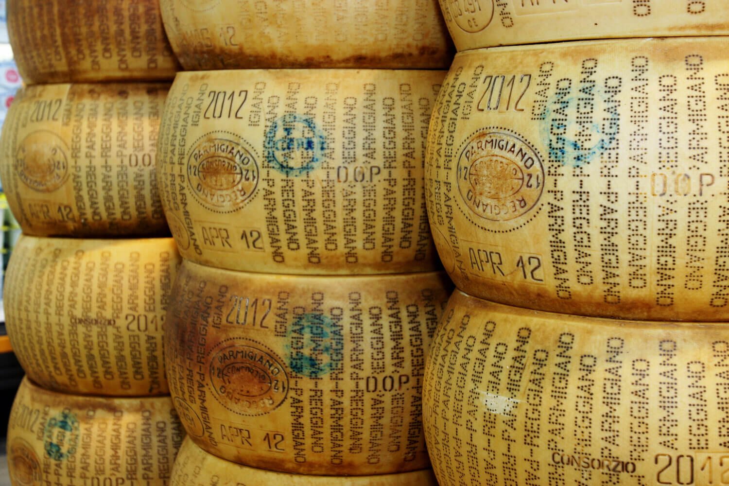 Ruedas de Parmigiano Reggiano